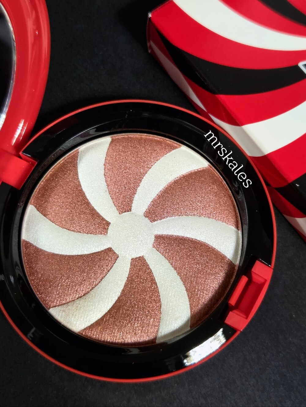 Mac Cosmetics Fortune Teller / Blizzard Wizard Hyper Real Glow Duo